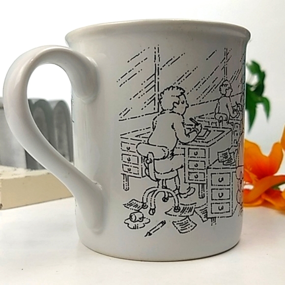 Woman on the job vtg Hallmark mug - Picture 2 of 8